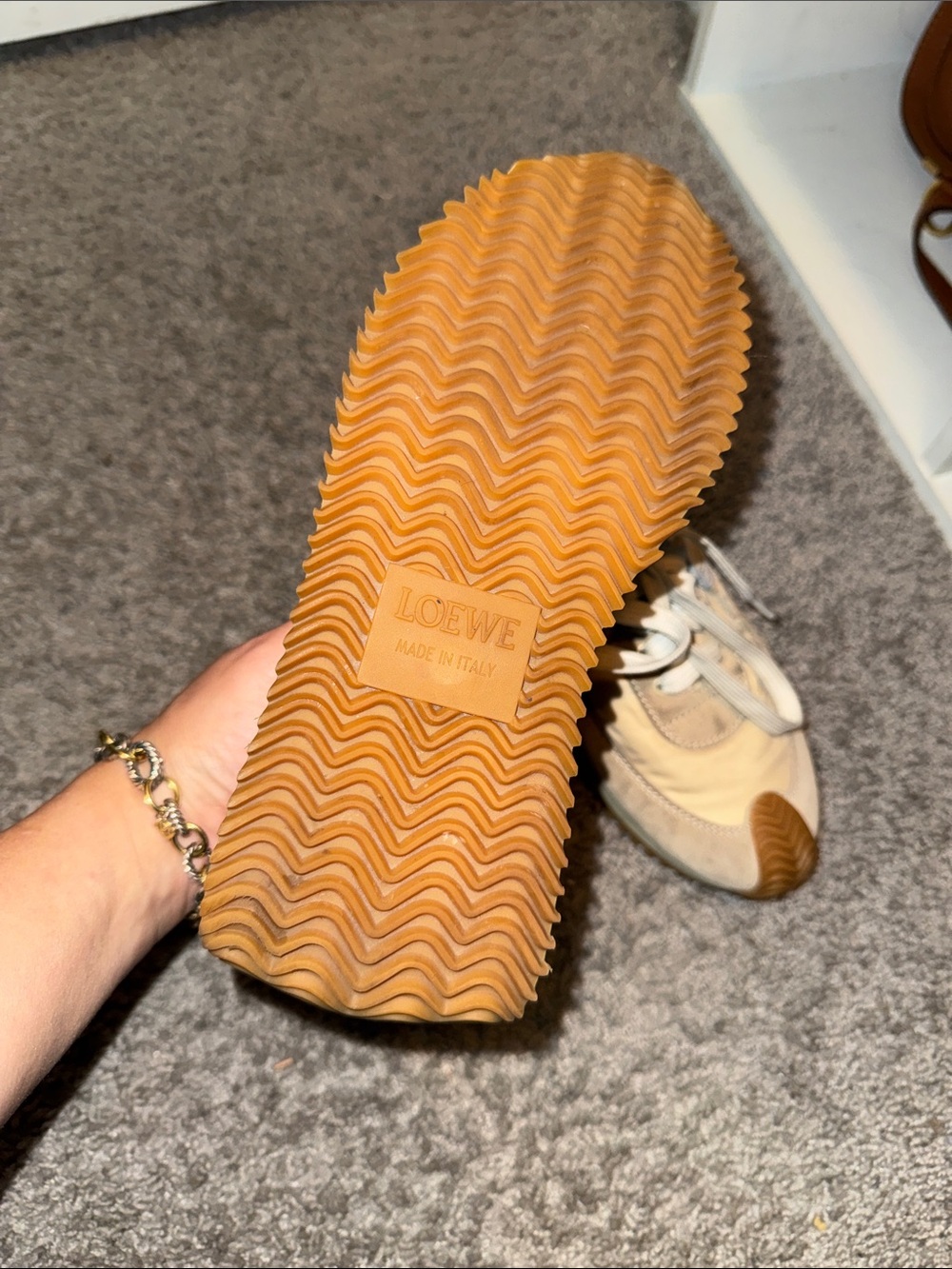 Auth Loewe flow runnners size 36 - Picture 4 of 9